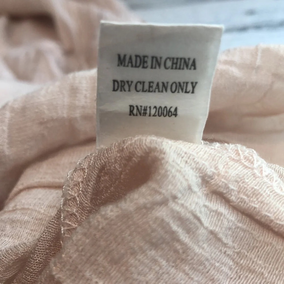 Love Culture Ruffle Lace Dress Small - Picture 11 of 11